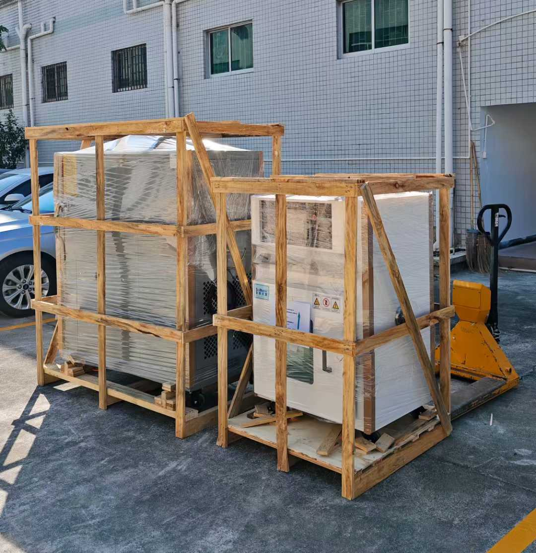 恒溫恒濕箱高溫烤箱發(fā)貨西安老客戶公司